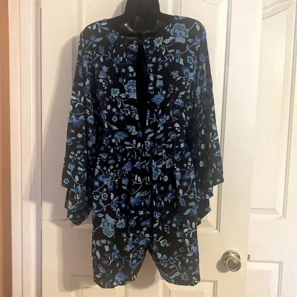 “MOTEL ROCKS” Eclipse Floral Romper - Picture 11 of 16